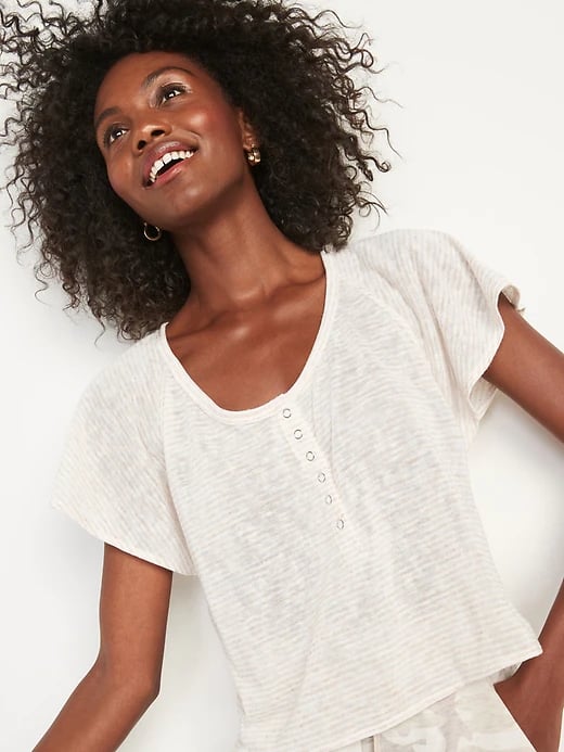 Old Navy Loose Linen-Blend Jersey Crop Henley Tee