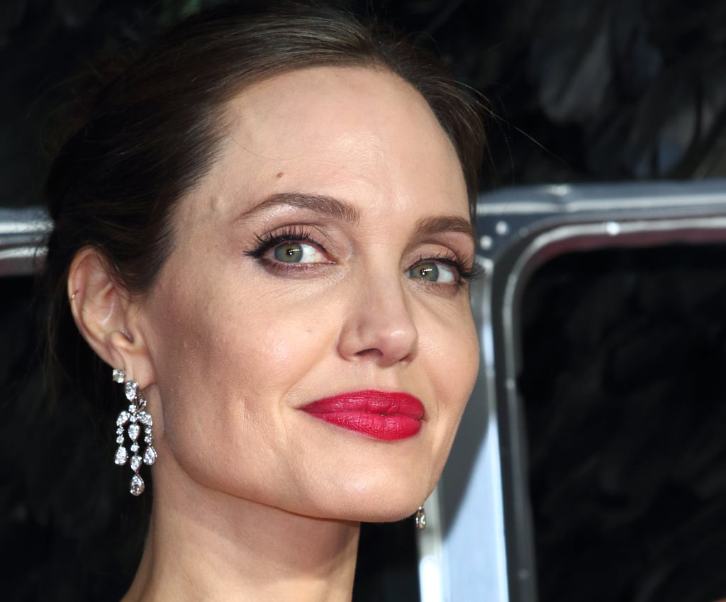 6 Style Lessons We Learned From the Gorgeous Angelina Jolie / Bright Side