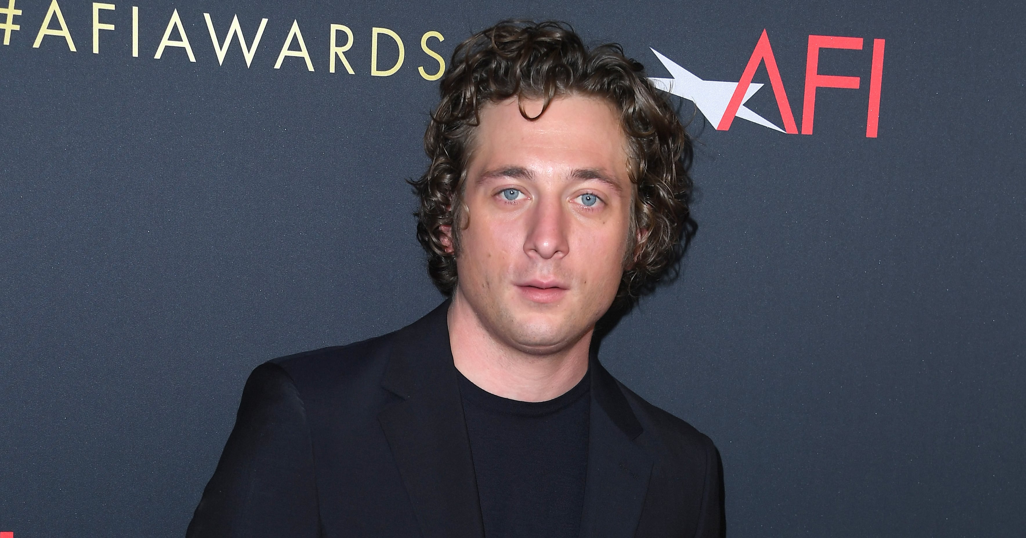 Is Jeremy Allen White'S Success Written In The Stars? - 7n6wcvg