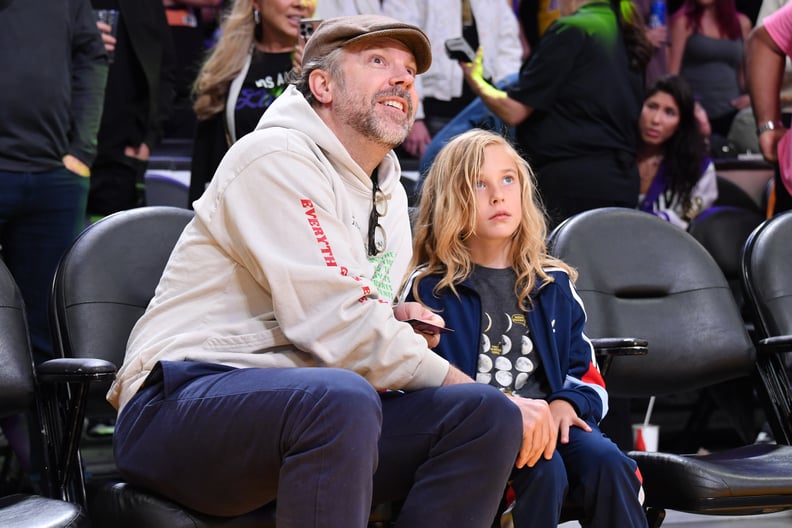 Jason Sudeikis and Son Otis at the Lakers vs. Nuggets Game