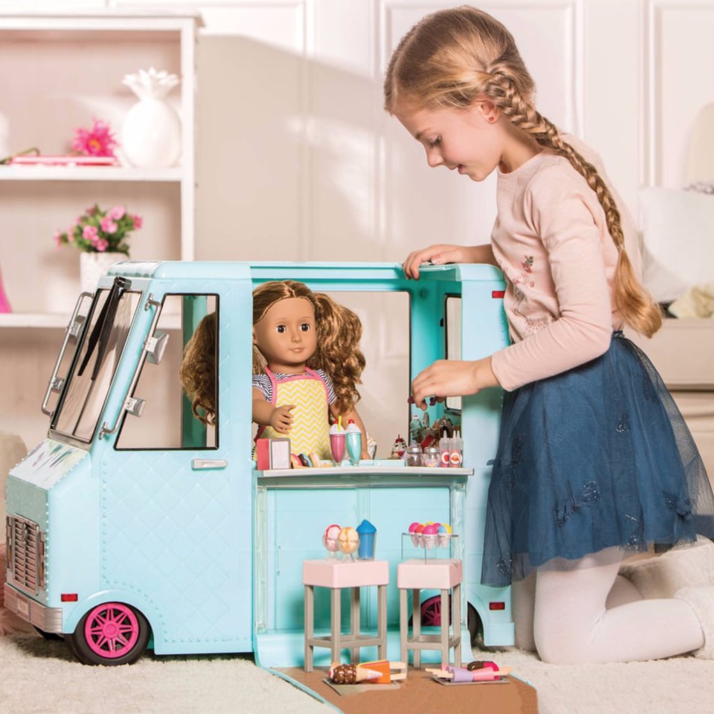 american girl smoothie stand