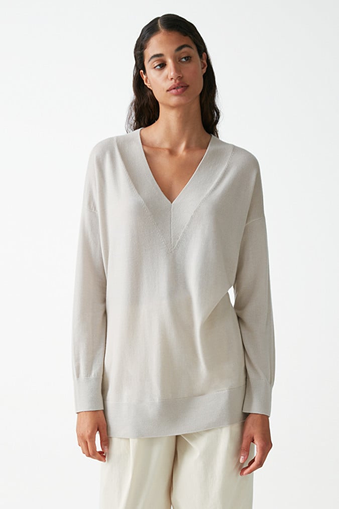 Cos Cashmere Sweater | What Clothes Should I Wear in My 30s? | POPSUGAR ...
