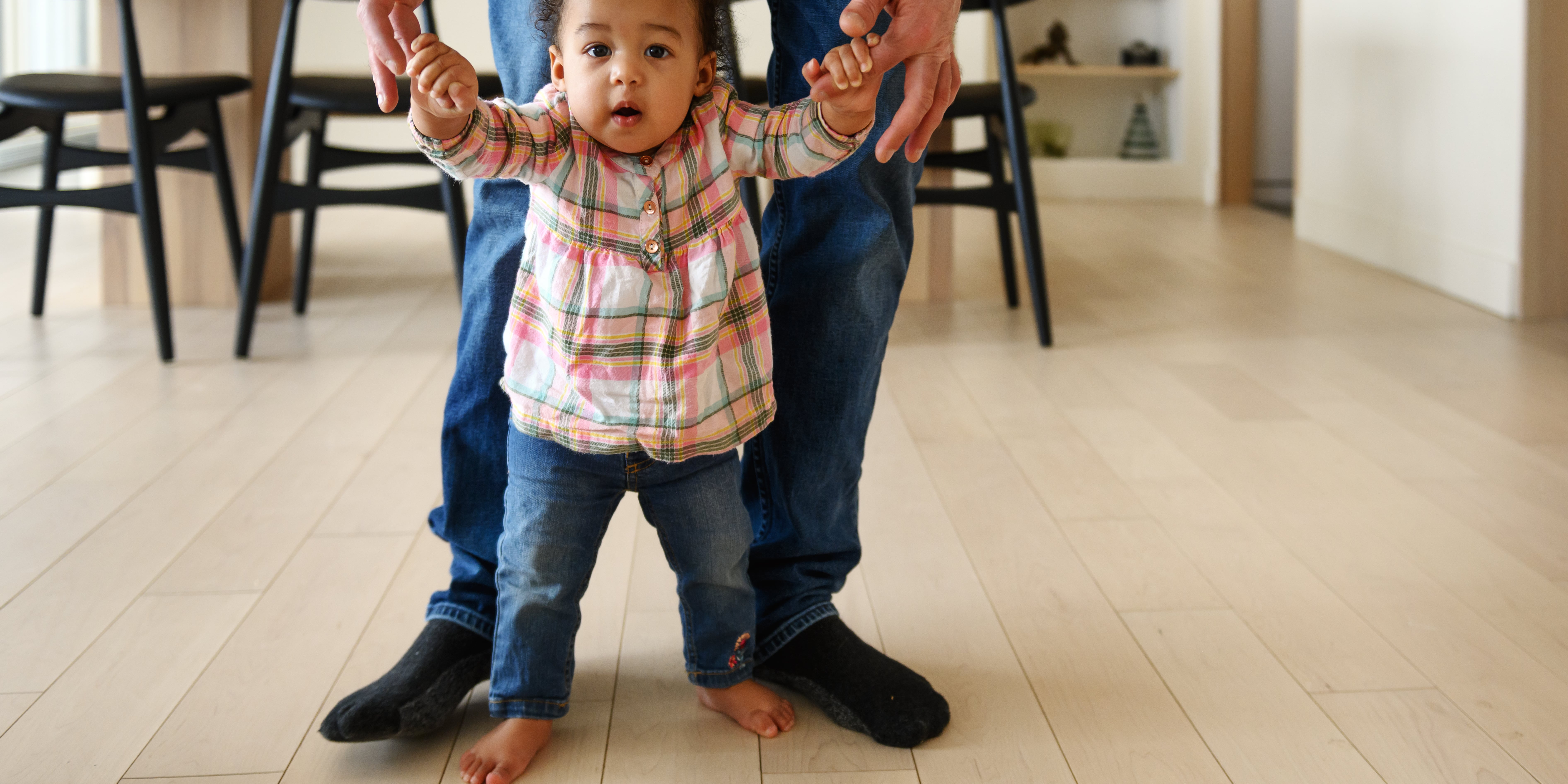Should Toddlers Wear Shoes? POPSUGAR Family