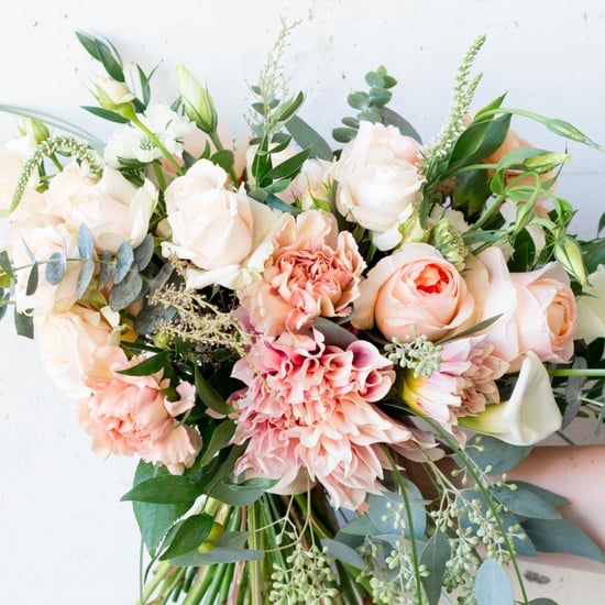 Should I Use Carnations in My Wedding?