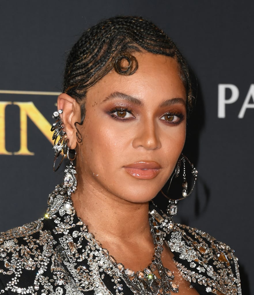 Beyoncé's Braided Fingers Waves at The Lion King Premiere