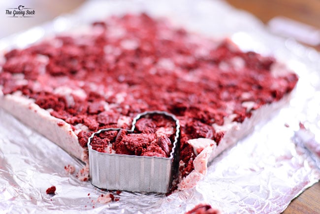 3-Ingredient Red Velvet Oreo Fudge