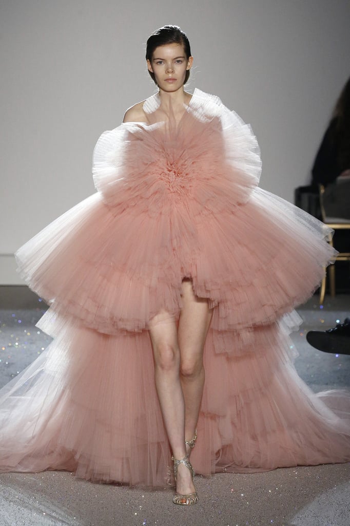 Lady Gaga: Giambattista Valli