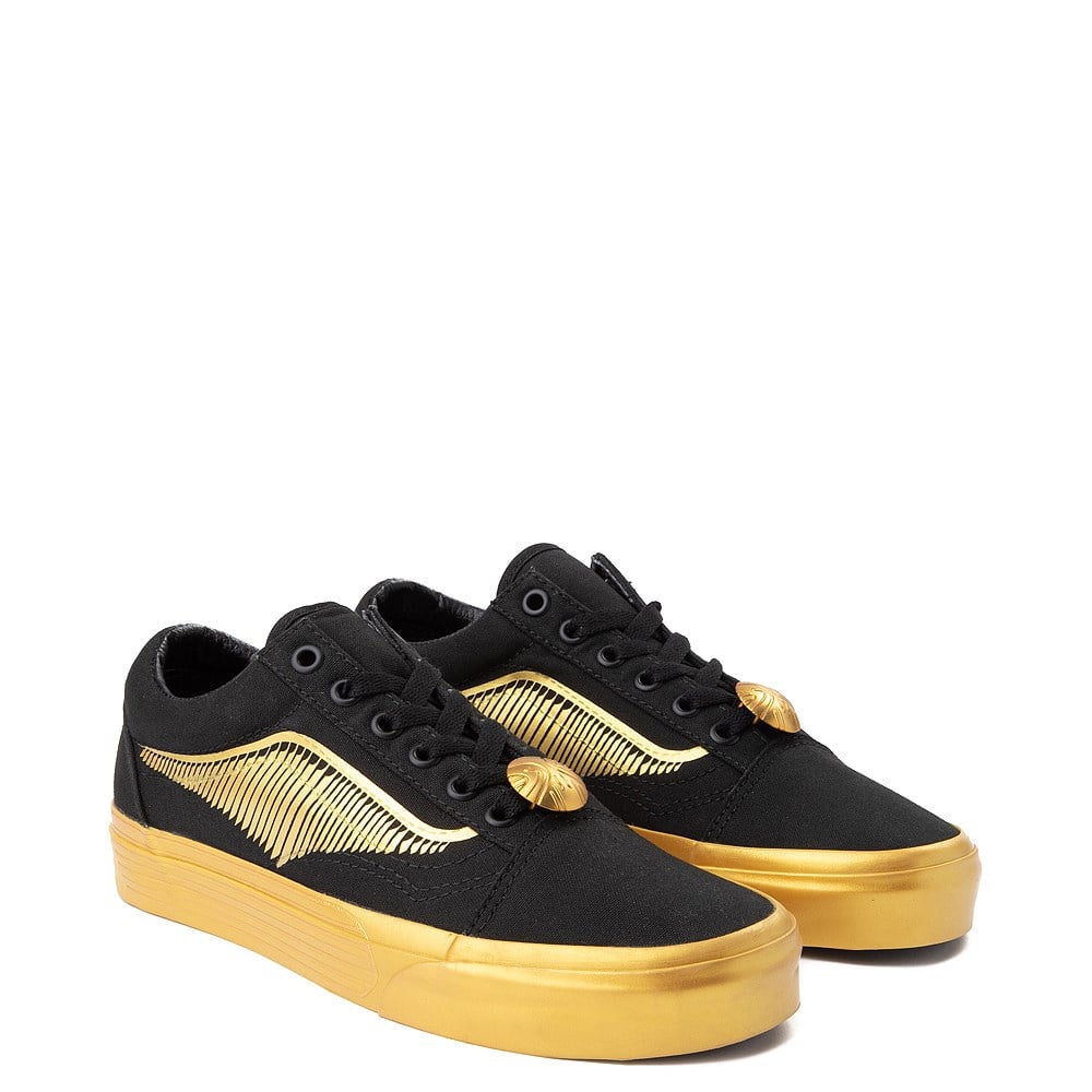 rand ouder Durven Vans x Harry Potter Old Skool Golden Snitch Skate Shoes | 88 Harry Potter  Gifts He'll Love Even More Than Bertie Bott's Every Flavor Beans | POPSUGAR  Entertainment Photo 8