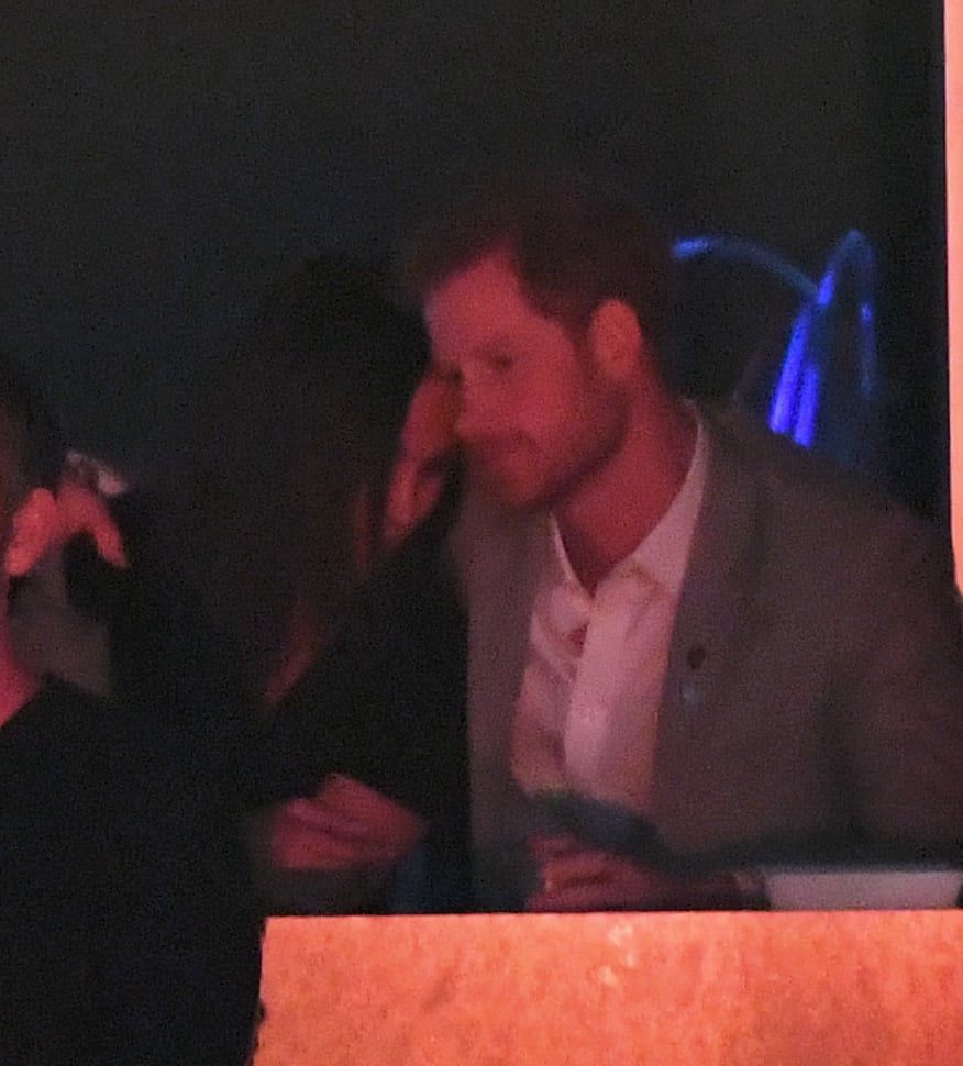 Prince Harry Kissing Meghan Markle at Invictus Games 2017