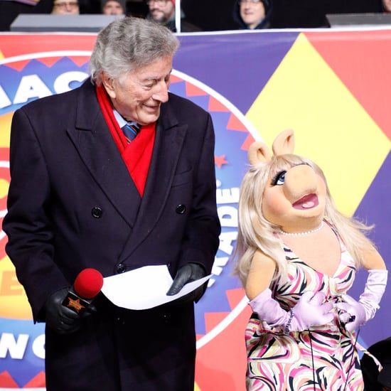 Miss Piggy Saves Tony Bennett During Thanksgiving Day Parade