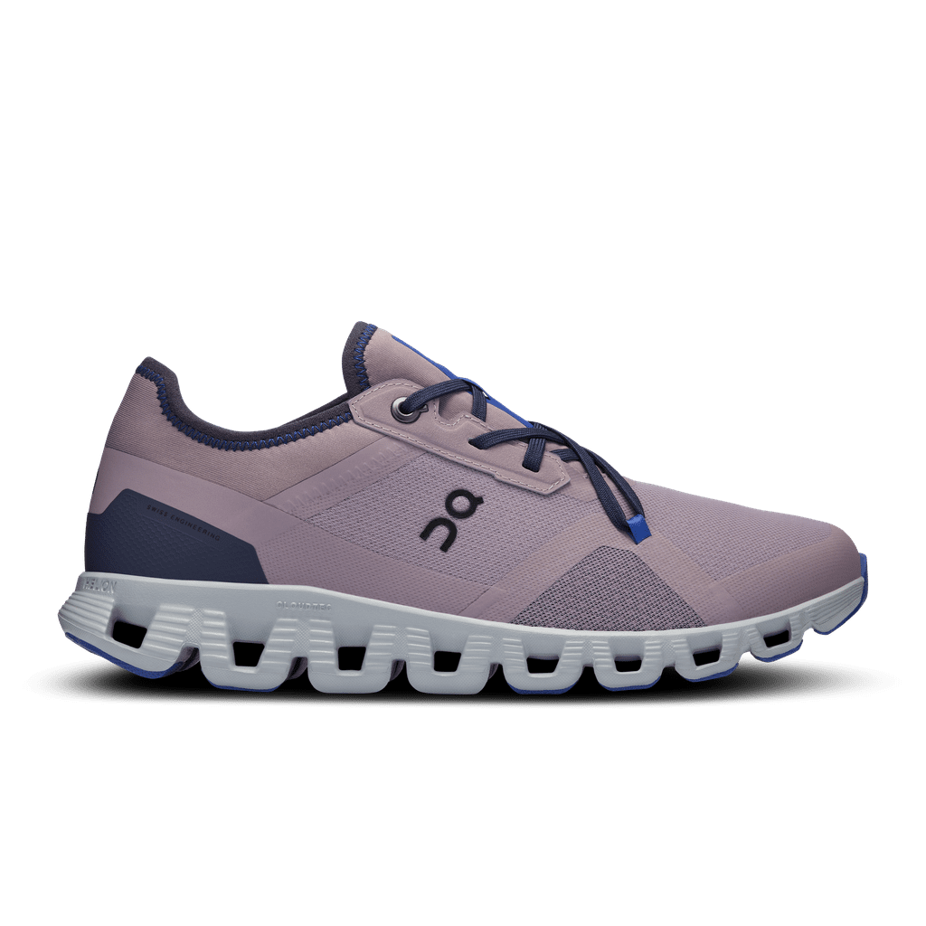 A Perfect All-the-Time Sneaker