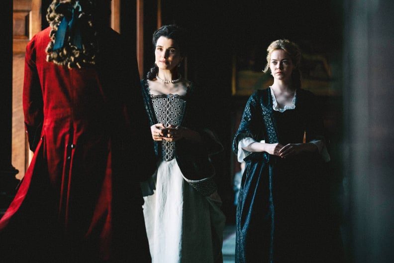 THE FAVOURITE, back, from left: Rachel Weisz, Emma Stone, 2018. ph: Atsushi Nishijima / TM & copyright  Fox Seachlight Pictures. All rights reserved. /Courtesy Everett Collection
