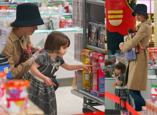 Katie, Tom and Suri Toy Shopping