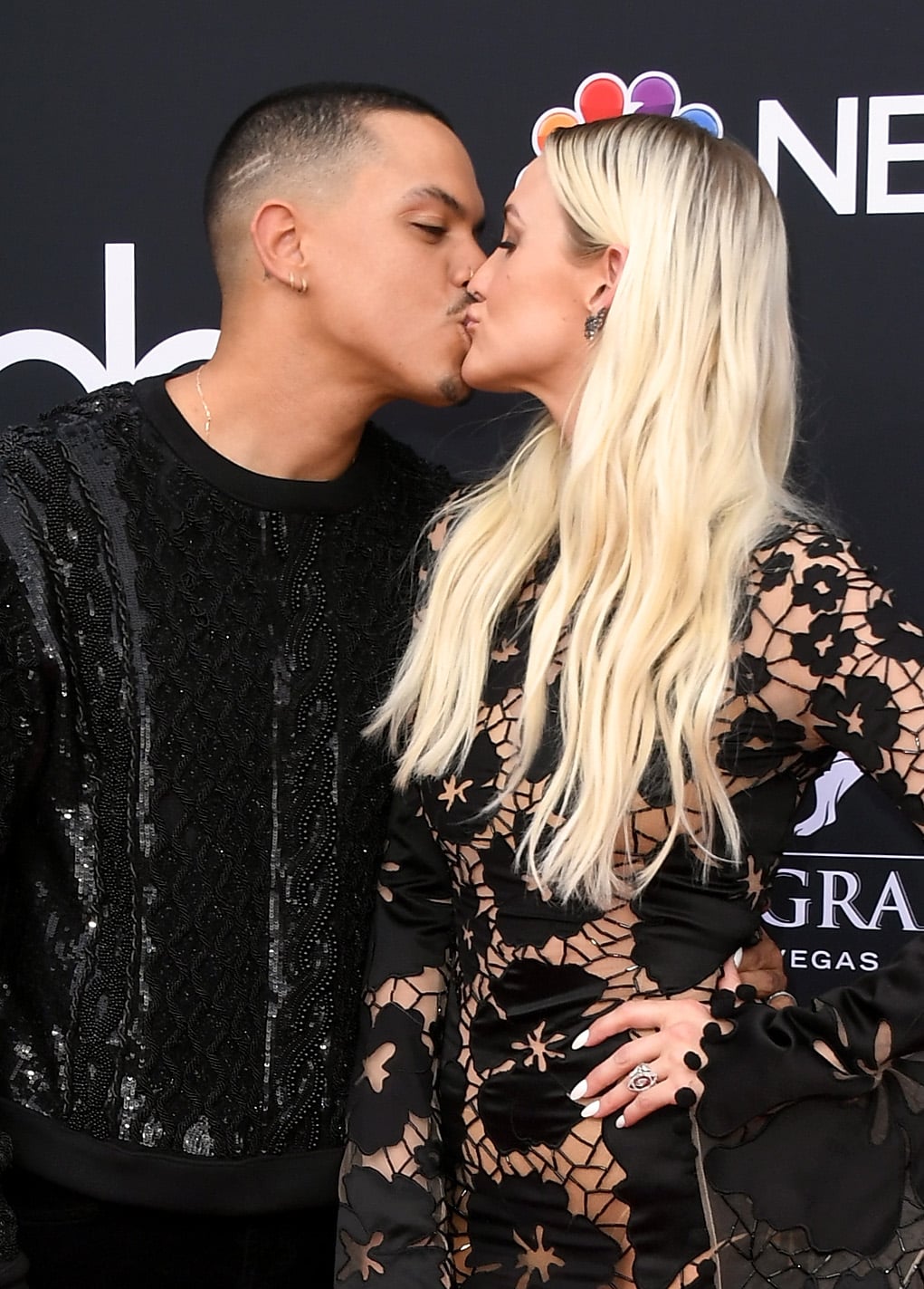 Ashlee Simpson and Evan Ross at 2018 Billboard Music Awards