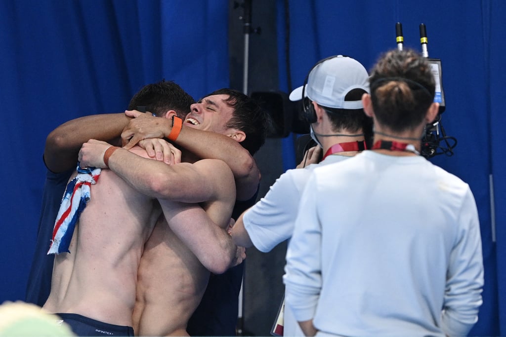 Tom Daley Wins First Olympic Gold Medal: Photos and ...