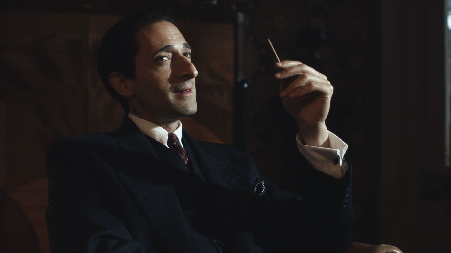 PEAKY BLINDERS, Adrien Brody in 'Heathens' (Season 4, Episode 2, aired November 15, 2017). Netflix/courtesy Everett Collection