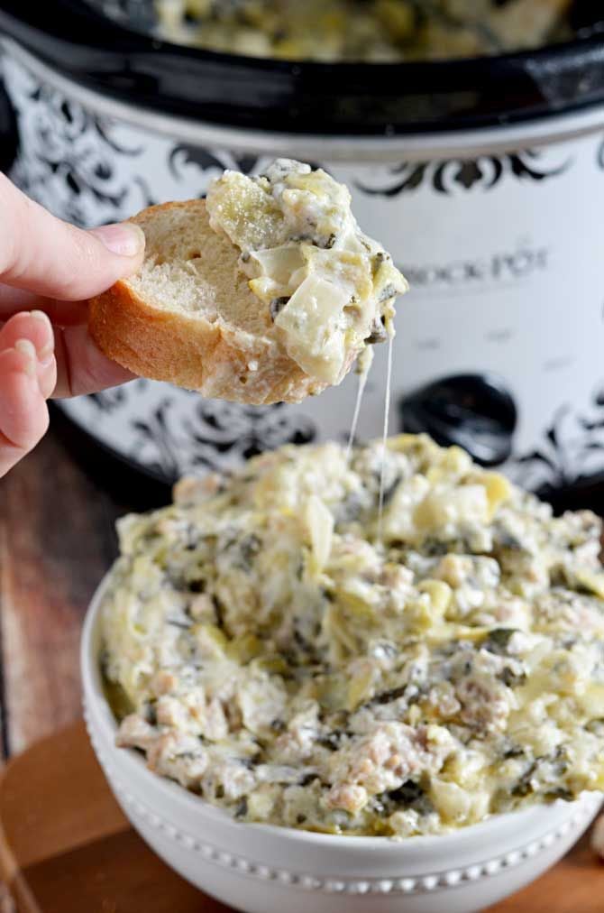 Slow Cooker Spinach and Artichoke Dip - Damn Delicious