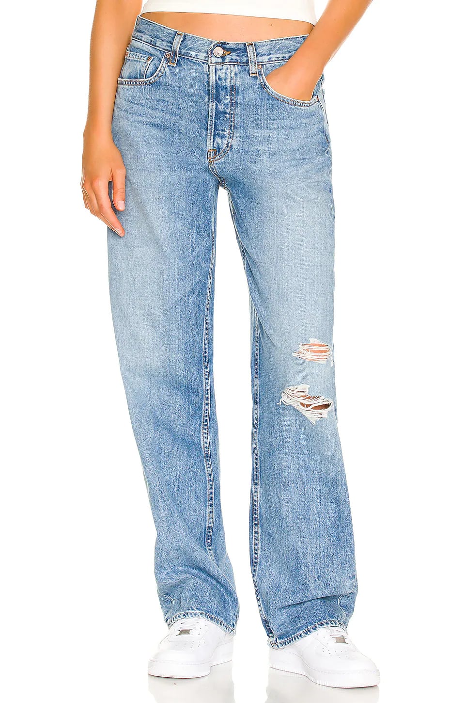 Why are low-rise jeans still a thing? - The Diamondback
