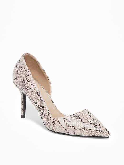 Old Navy Pumps | Even Santa Claus Can't 