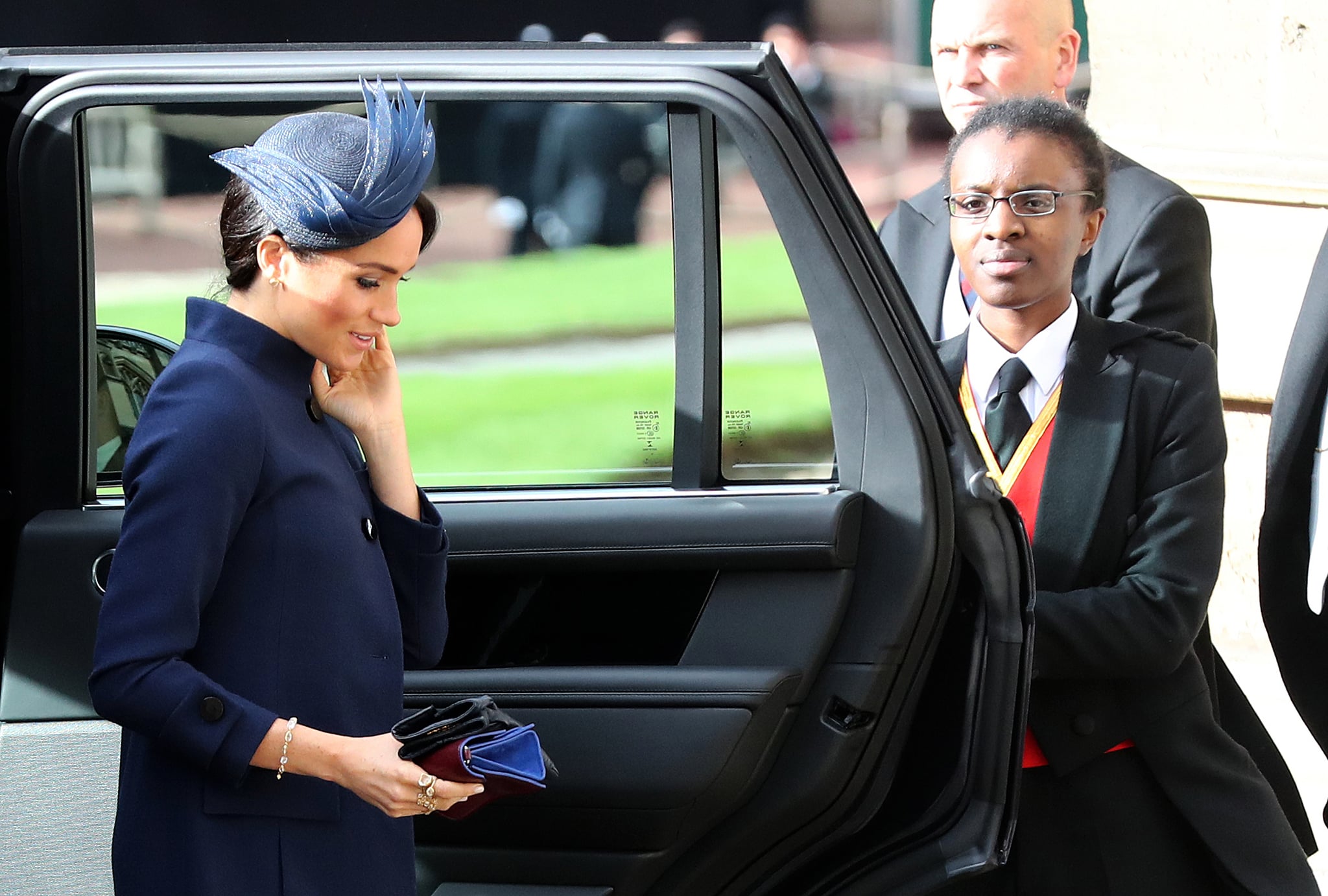 Meghan markle hotsell eugenie wedding outfit