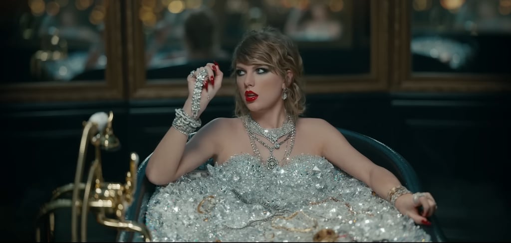 Taylor Swift Look What You Made Me Do Outfit Ideas