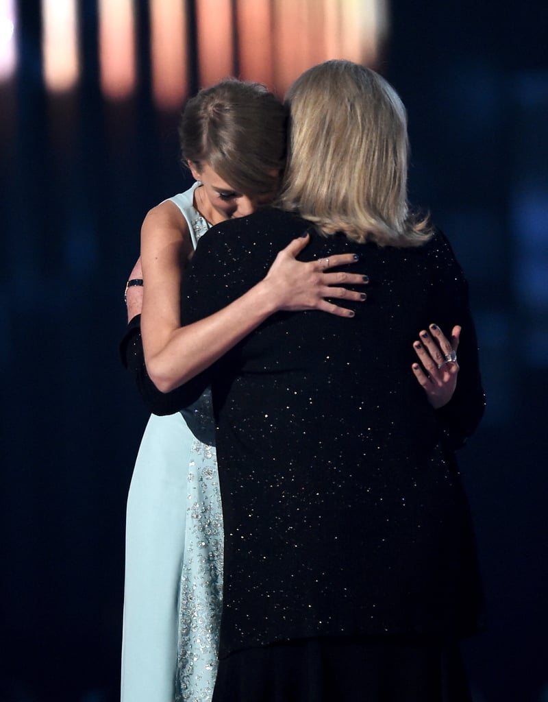 Taylor Swift With Her Mom at the ACM Awards 2015