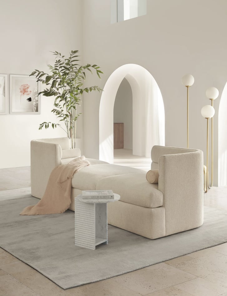 Modern fainting store couch