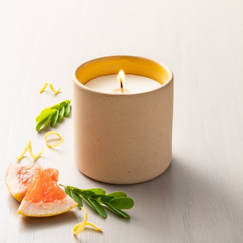 新的蜡烛:葡萄柚罗勒天然粘土季节性的蜡烛