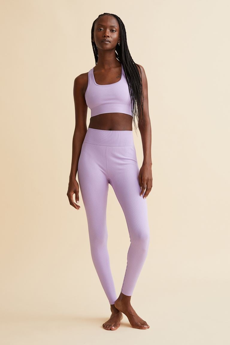 caravana sed Absay A Seamless Set: H&M Seamless Sports Leggings and Sports Bra | Jane Fonda Is  the New Face of H&M Move, and We Want Every Single Piece | POPSUGAR Fitness  Photo 14