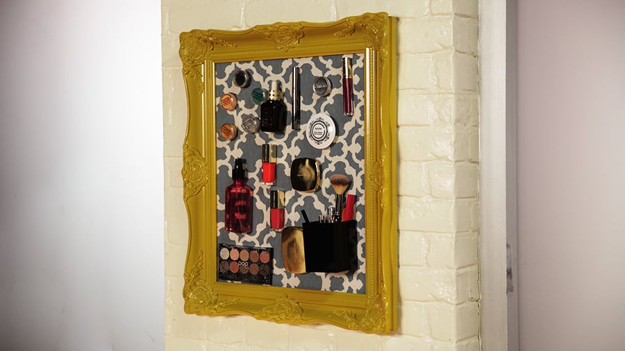 Magnetic Makeup Board