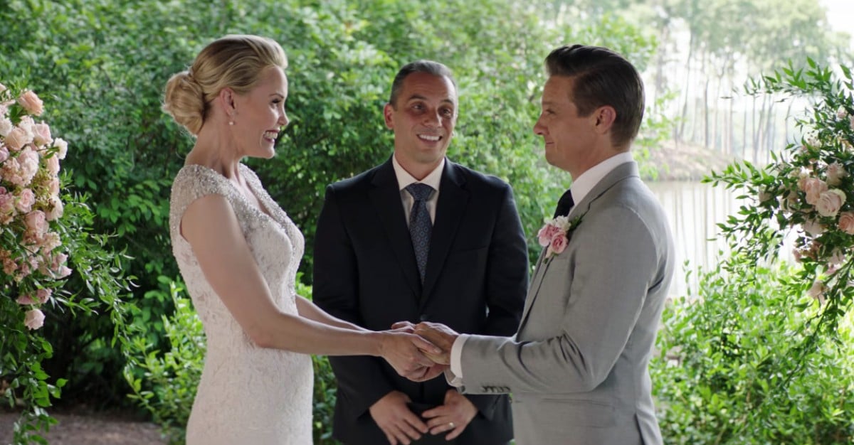 Ed Helms Plays Tag at Jeremy Renner's Wedding in First 'Tag' Trailer