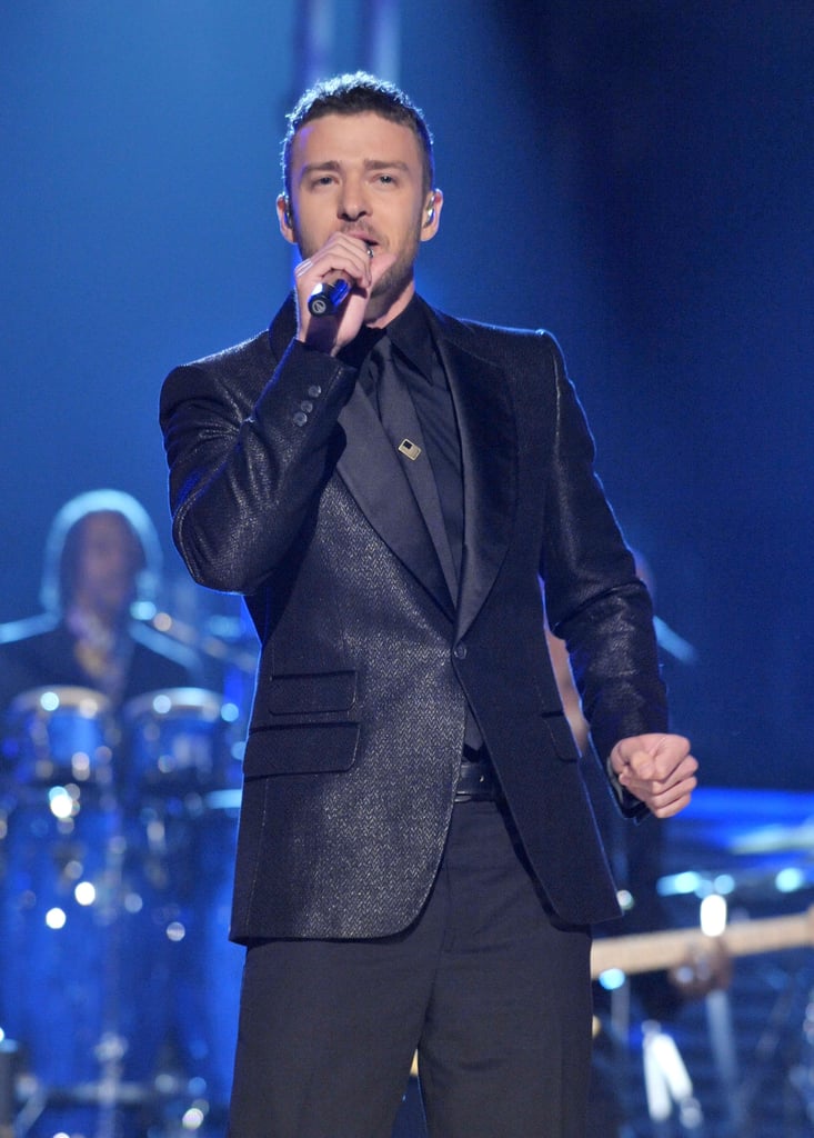 Justin took the spotlight in a slick, all-black ensemble at the Grammy Awards in 2009.