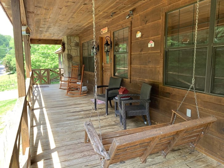 Sevierville, TN 35 Charming Remote Cabin Rentals Across the US