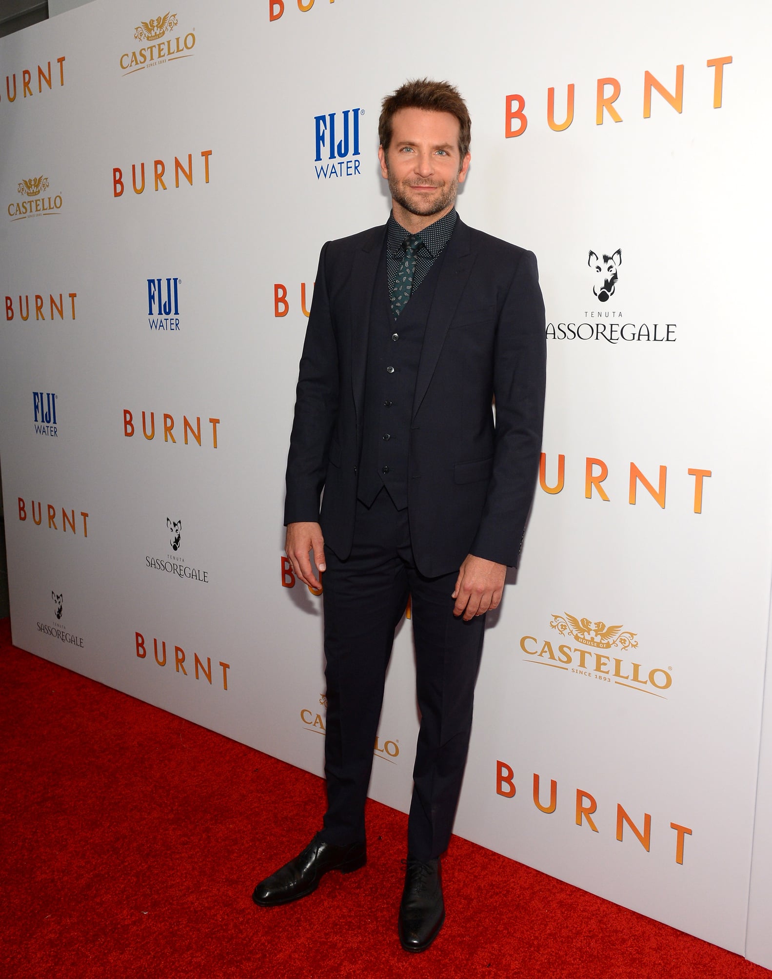 bradley-cooper-burnt-nyc-red-carpet-photos-ps-celebrity