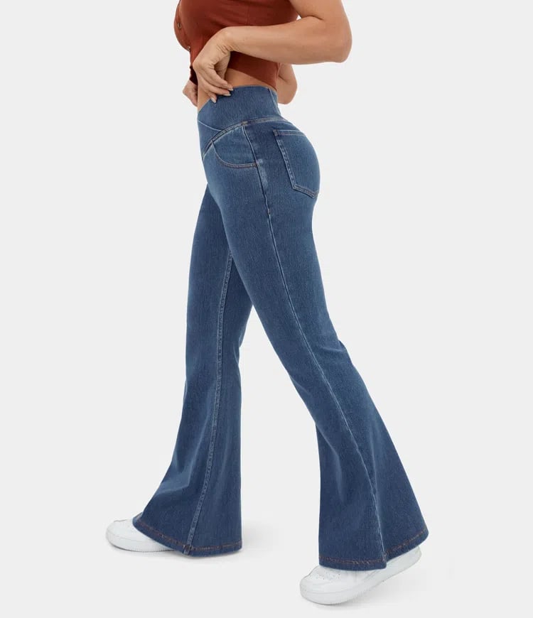 Best Flare Jeans For Short Curvy Women