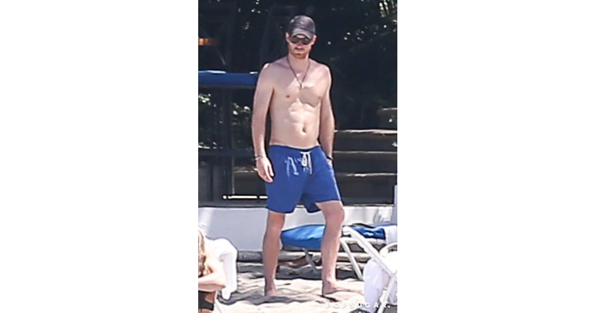 Sexy Prince Harry Shirtless Pictures Popsugar Celebrity Photo 2