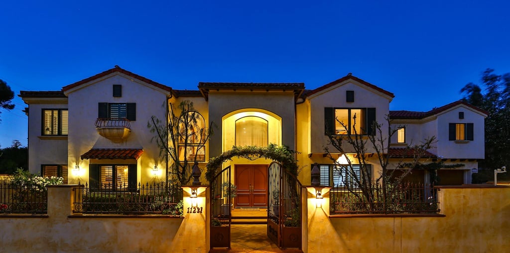 Chloe Moretz Buys House in Studio City Chloe Moretz Buys House in Studio City