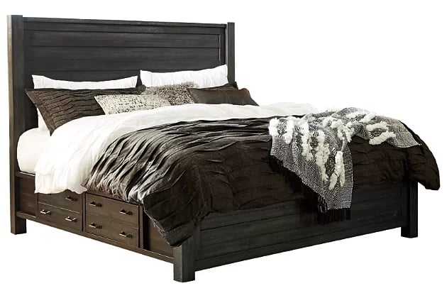 Baylow Queen Bed