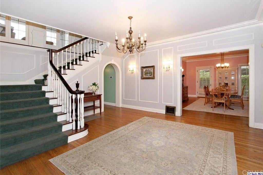 The Real-Life Father of the Bride House Is For Sale
