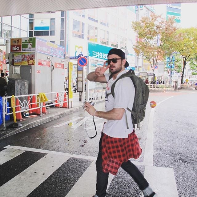 Zac Efron Sami Miro Japan Vacation Pictures