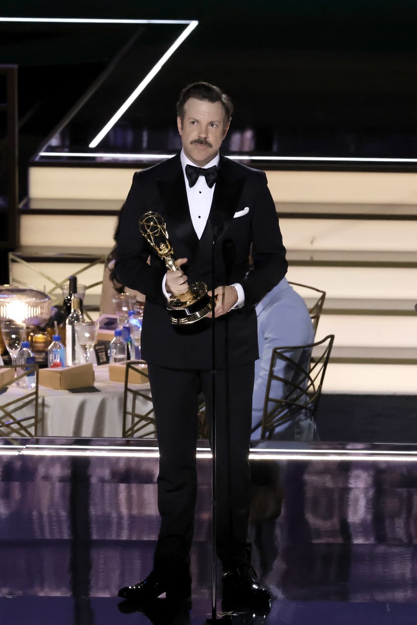 LOS ANGELES, CALIFORNIA - SEPTEMBER 12: Jason Sudeikis accepts Outstanding Lead Actor in a Comedy Series for 