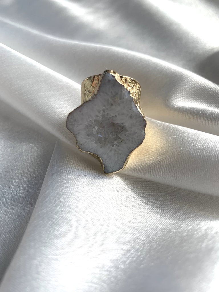 Crystal Haze Crystal ring