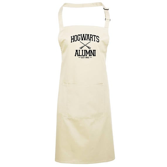 Hogwarts Alumni Apron (24) Harry Potter Gifts For Her POPSUGAR