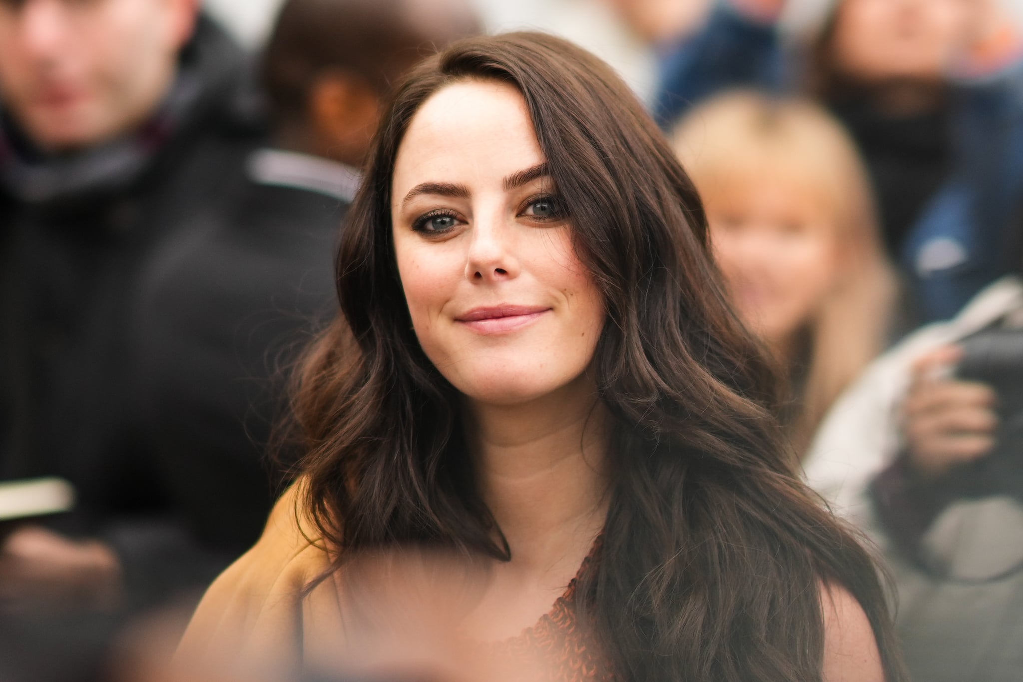 PARIS, FRANCE - MARCH 04: Kaya Scodelario is seen outside Loewe, during  Paris Fashion Week - Womenswear F/W 2022-2023, on March 04, 2022 in Paris, France. (Photo by Edward Berthelot/Getty Images)