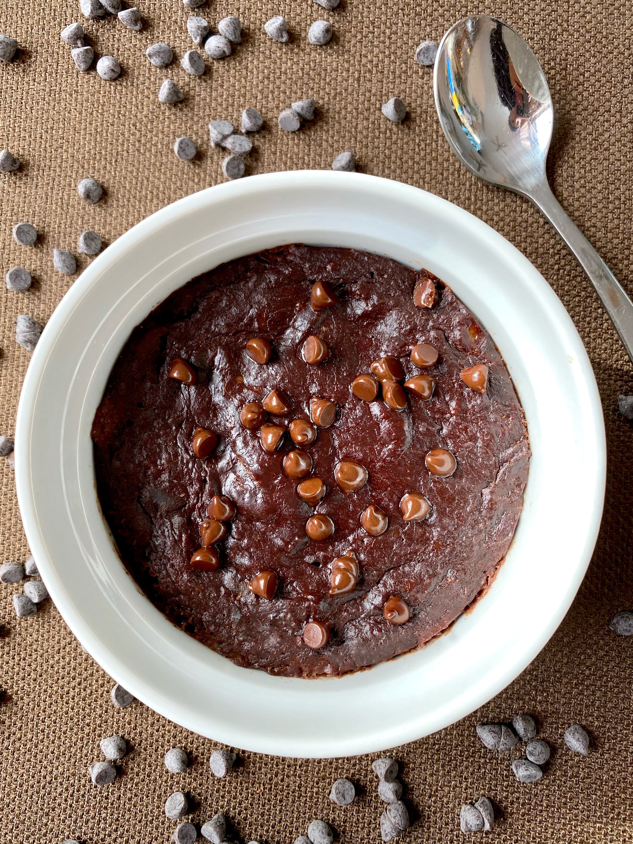 5-ingredient Choc Banana Mug Cake