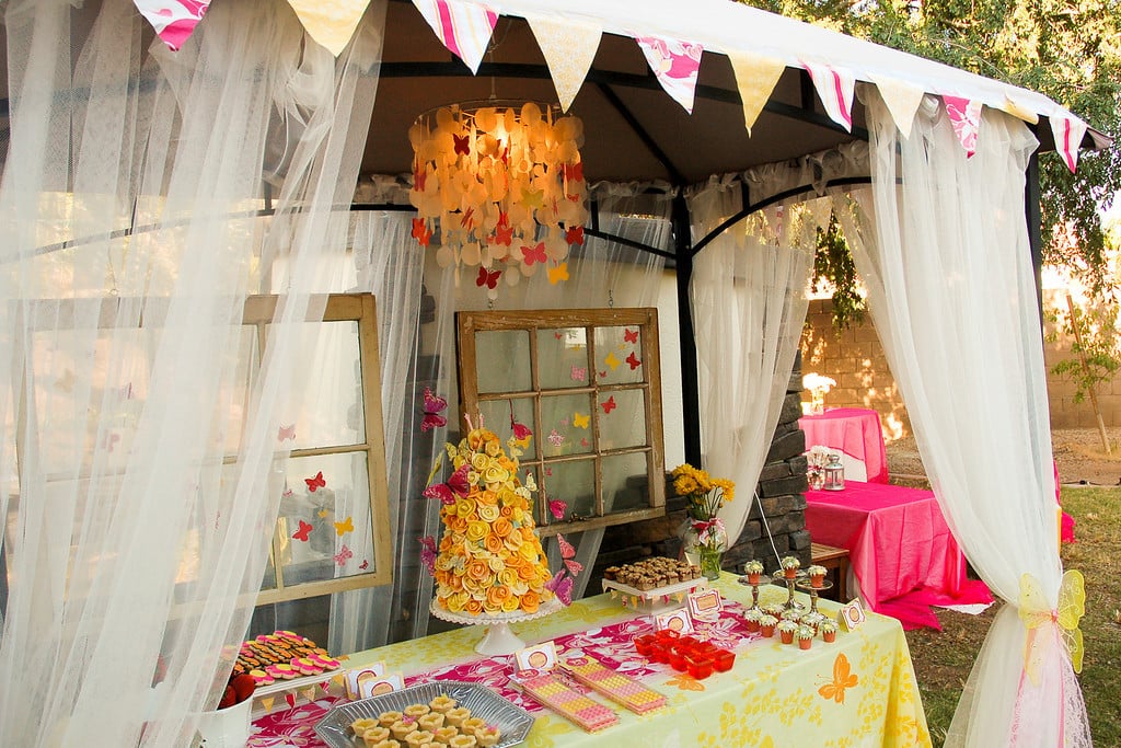 The Sweets Station