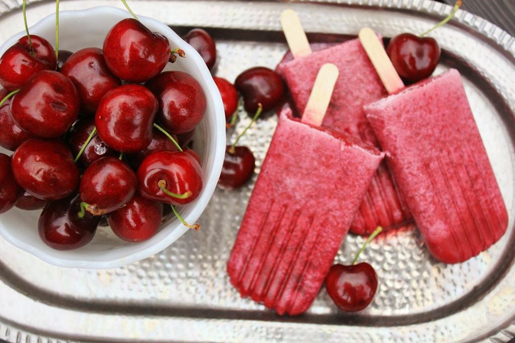 Cherry Popsicles Cherry Popsicles
