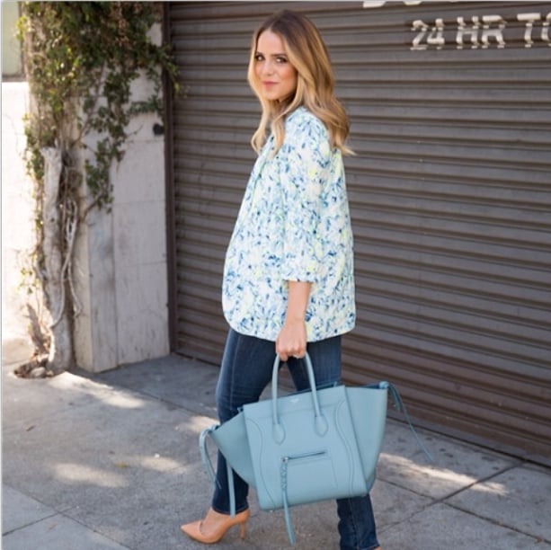 If you can wear jeans to the office, do it the right way. Add a pretty, Spring-ready floral blazer to dress up your denim and finish it all off with a smart work satchel and a pair of sophisticated pumps. 
Source: Instagram user galmeetsglam