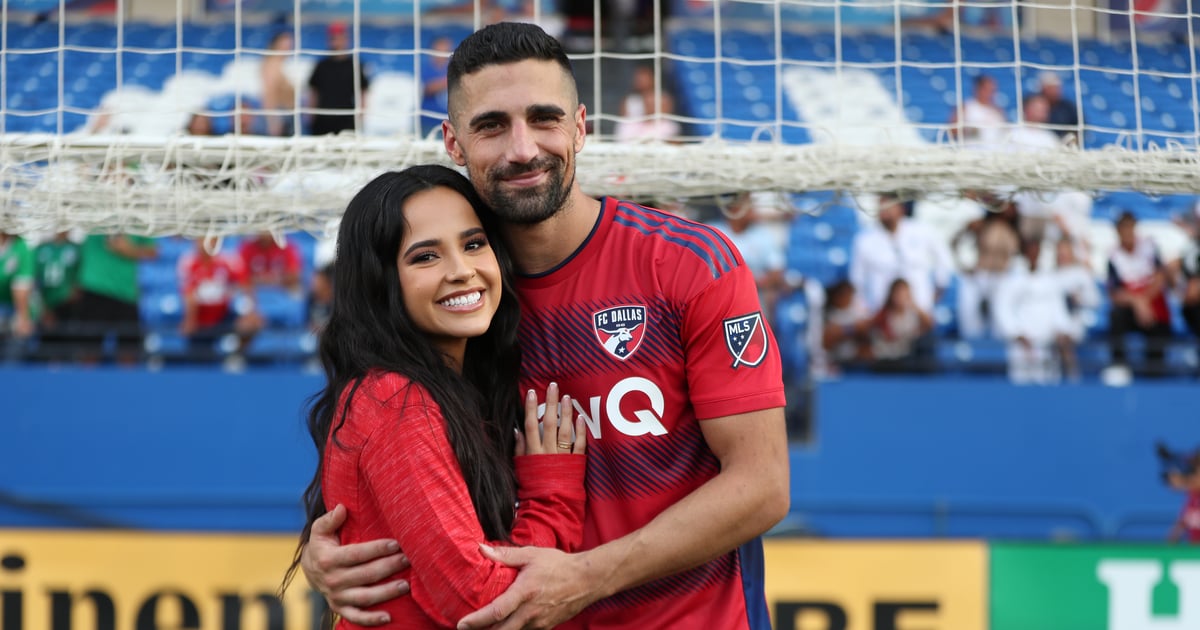 Becky G se compromete con el futbolista Sebastián Lletget