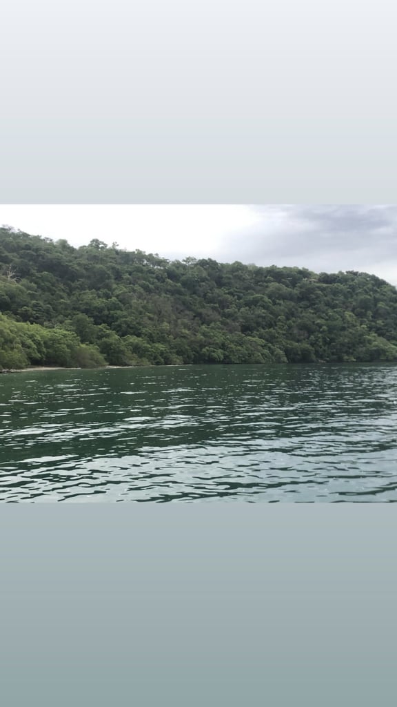 Kourtney Kardashian and Scott Disick in Costa Rica June 2019